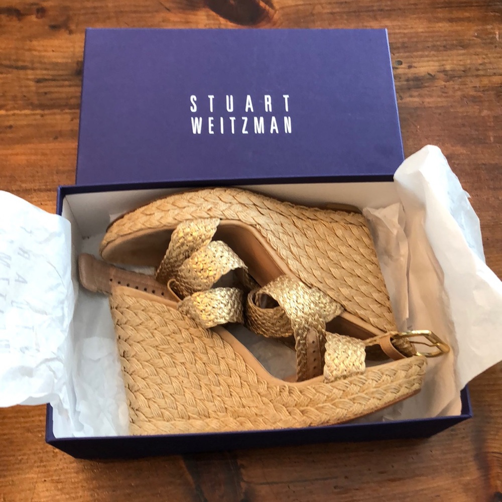 Stuart Weizman “Alex” gold espadrille